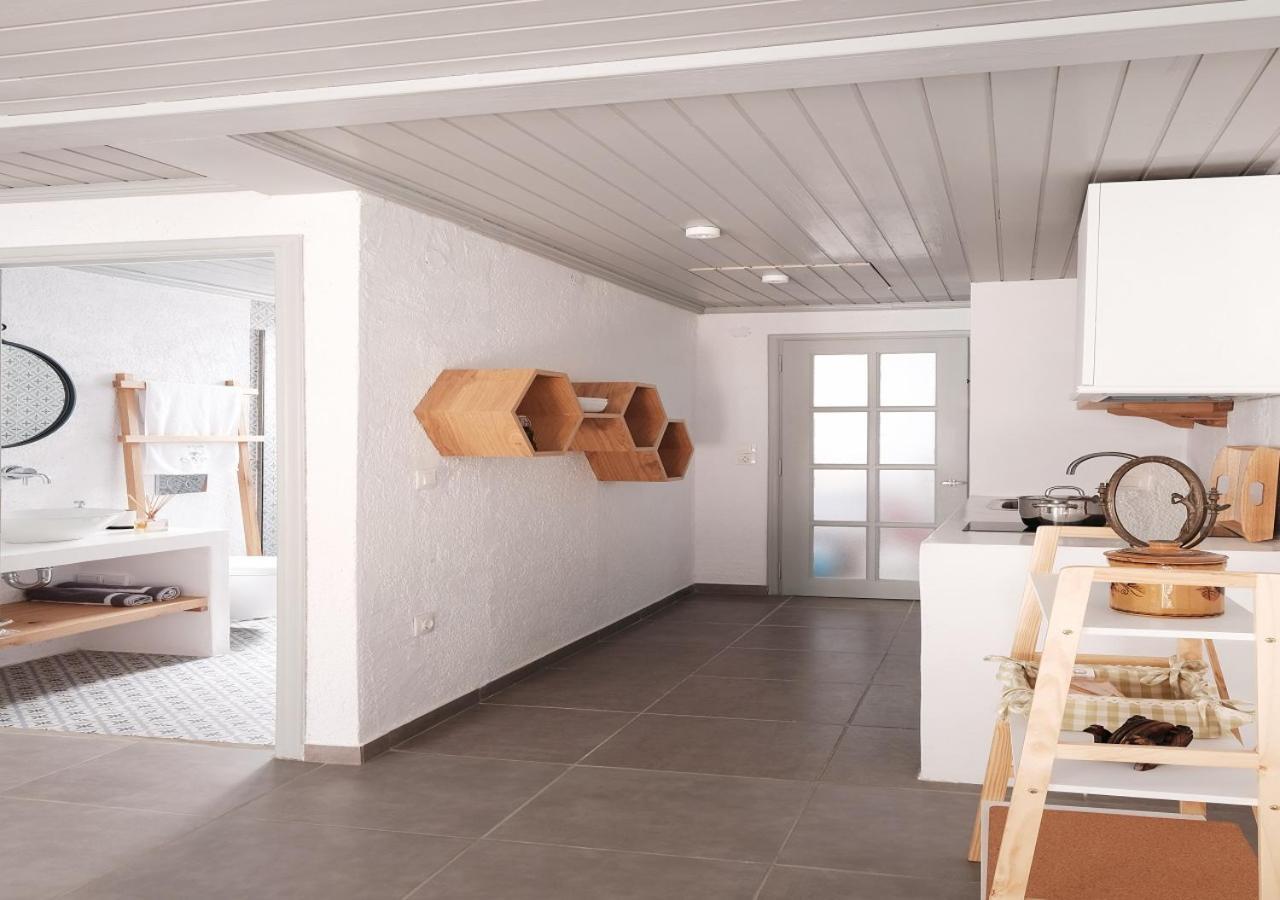 Keresbino Hydra Port House Apartment Luaran gambar